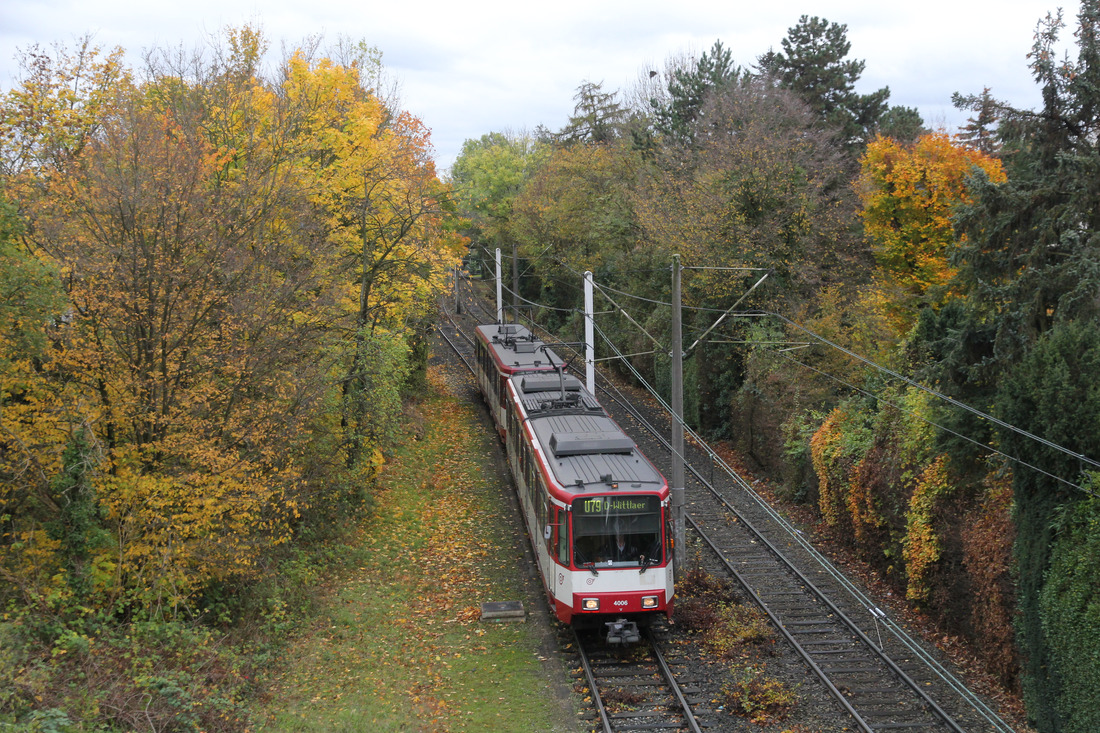 Rheinbahn 4006 + 4215 // Düsseldorf-Lohhausen // 17. November 2022