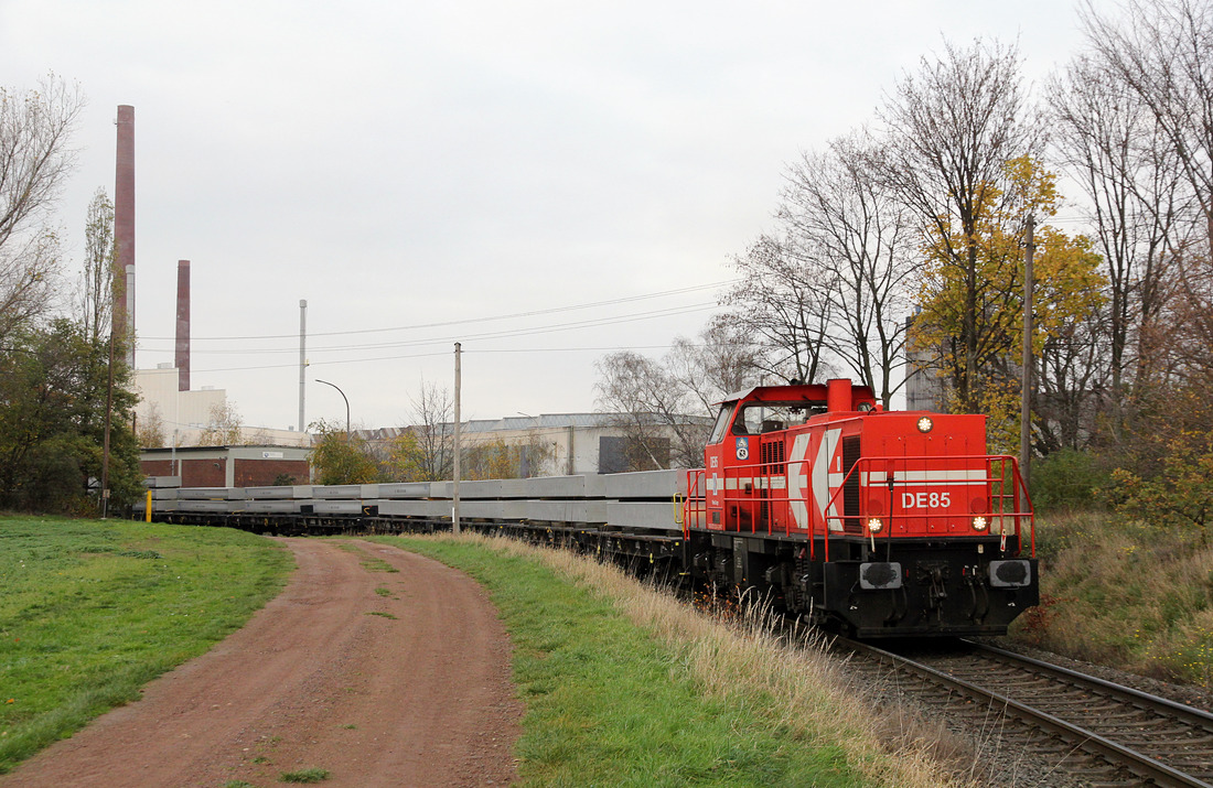RheinCargo DE 85 // Dormagen, unweit des Alunorf-Werks // 25. November 2020