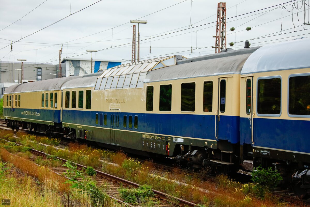 Rheingold Domecar Aussichtswagen in Hilden, September 2021.