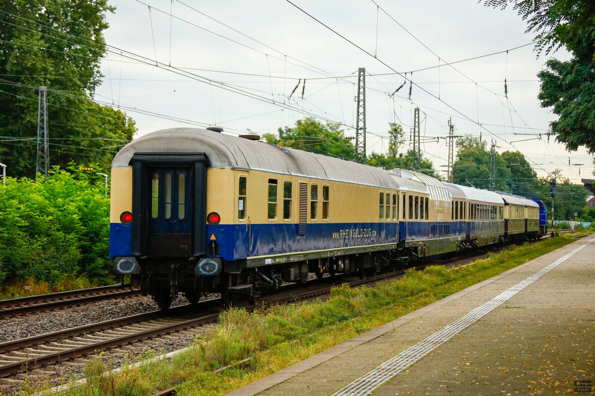 Rheingoldzug in Hilden, September 2021.