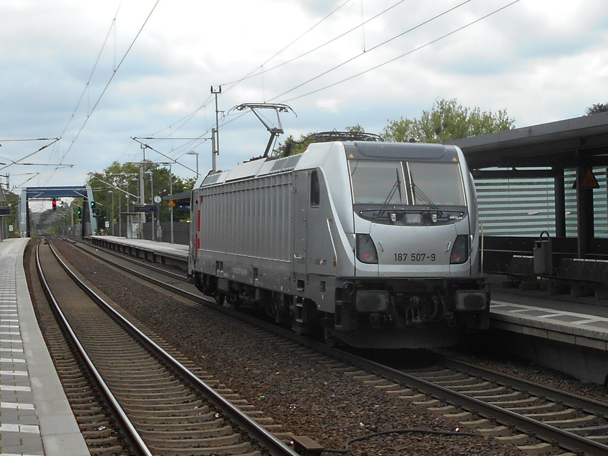 Richtung Frankfurt/Oder fuhr die 187 507,am 25.Mai 2019,aus Erkner.