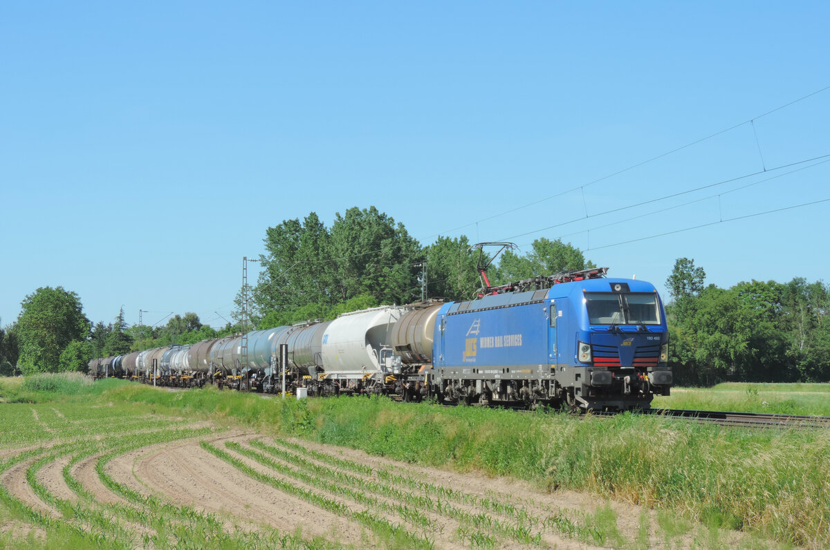 Riegel - 14. Juni 2021 : WRS Lok 193 493 mit einem Kesselzug.
