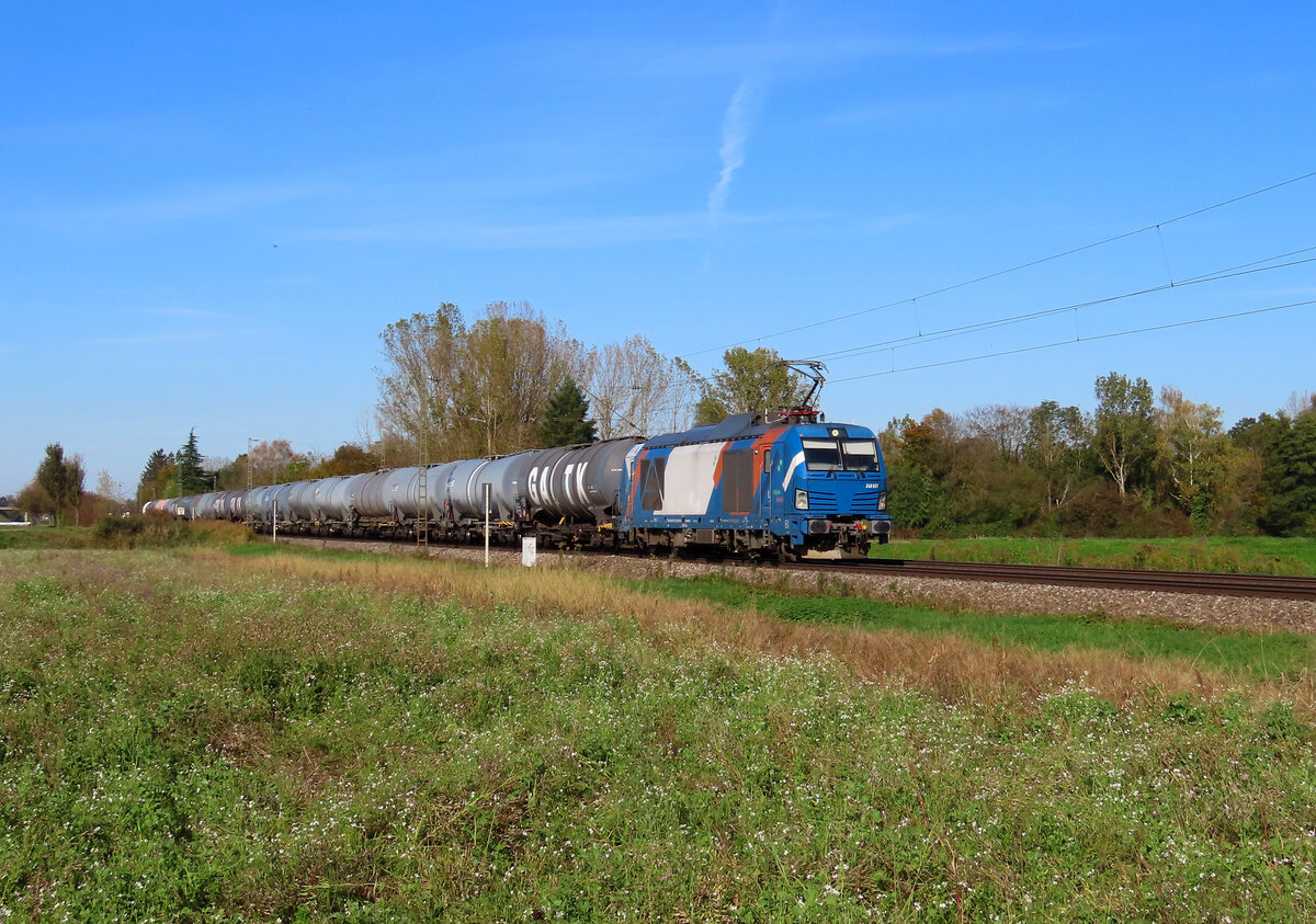 Riegel - 25. Oktober 2024 : Northrail 248 021 mit einem Kesselzug in Richtung Schweiz unterwegs. 

Link zum Video : https://www.youtube.com/watch?v=ORj6zCwAjkA