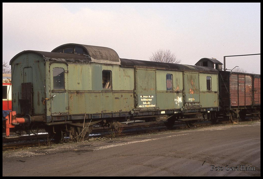 Rinteln 3.2.1993: Ein Ausbildungswagen für die Bahnpolizei war damals im Besitz der DEW.