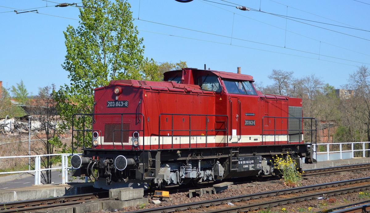 RIS - Regio Infra Service Sachsen GmbH, Chemnitz mit  203 843-8  [NVR-Nummer: 92 80 1203 145-8 D-RIS] am 22.04.20 Bf. Magdeburg Neustadt.
