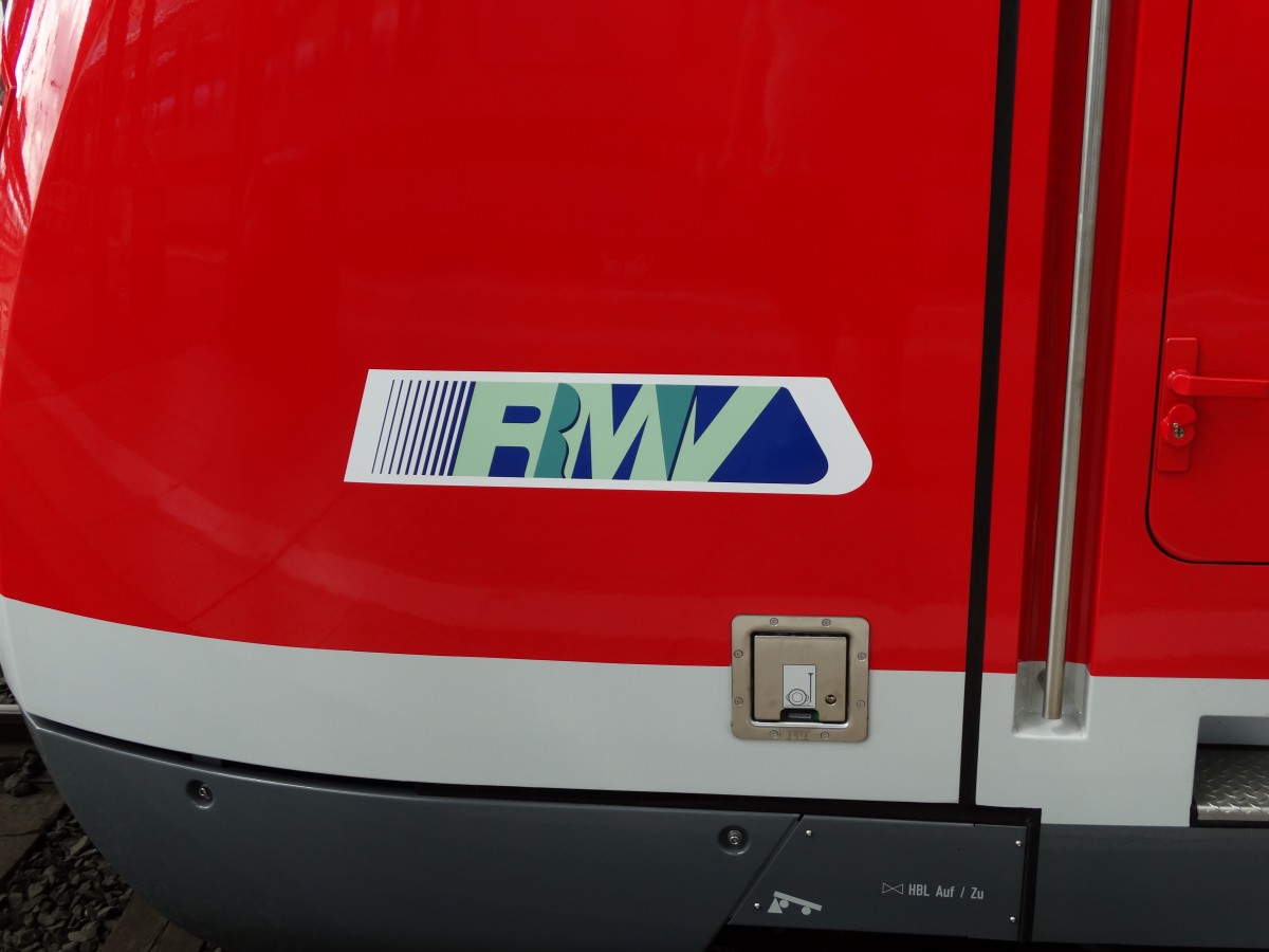 RMV Logo am einen neuen ET 430 der S-Bahn Rhein Main am 24.05.14 in Frankfurt