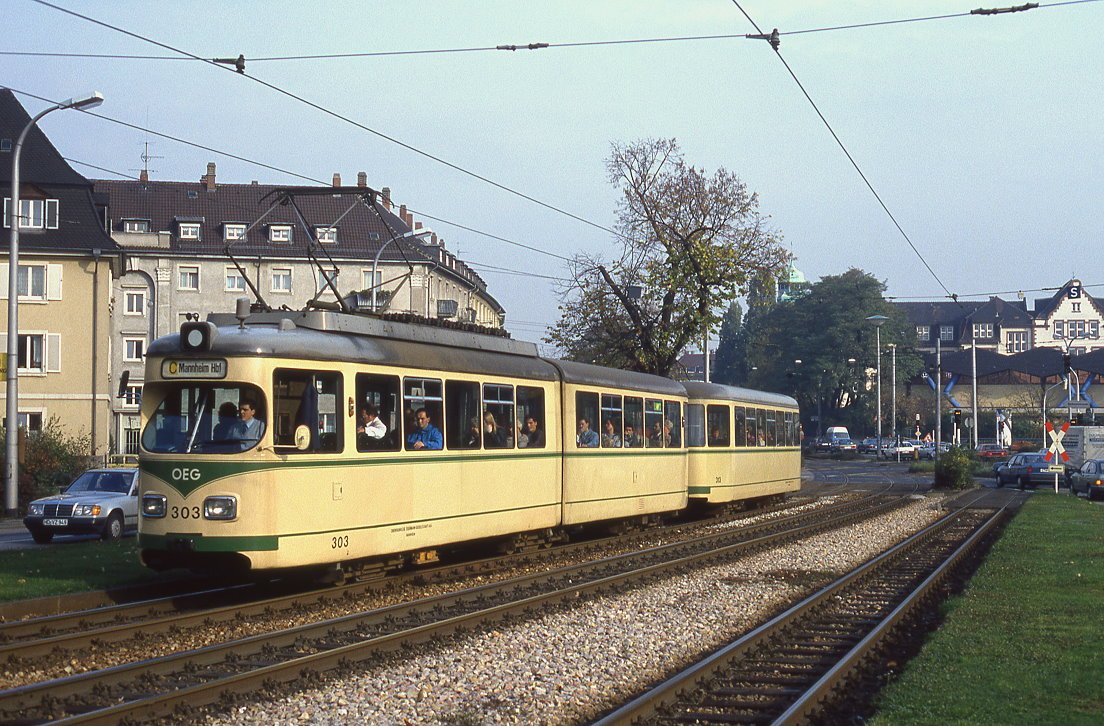 RN OEG 303 + 313, Friedrich Ebert Brücke, 02.11.1988.
