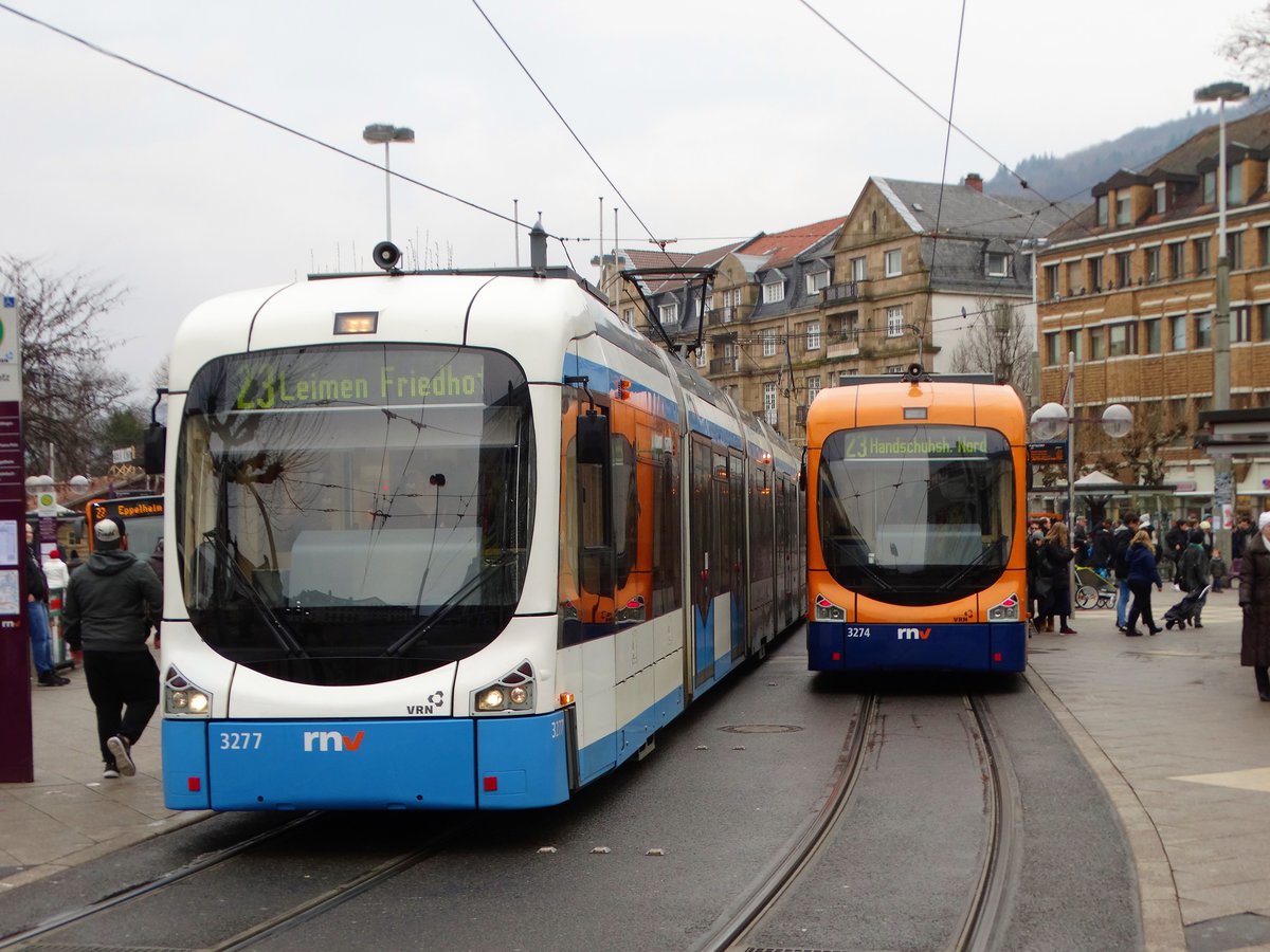 RNV Bombardier Variobahn 3277 und 3274 (RNV8) (ex HSB) am 16.12.17 in Heidelberg Bismarckplatz