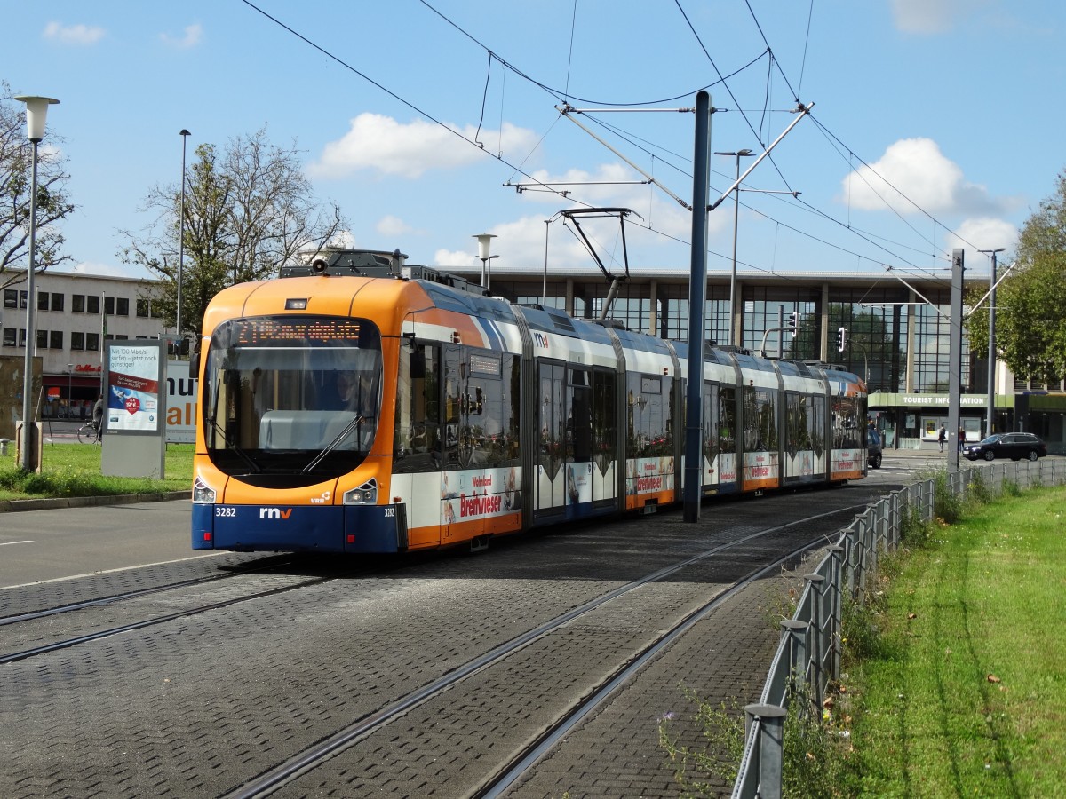 RNV Bombardier Variobahn 3282 am 27.09.14 in Heidelberg auf der Linie 21