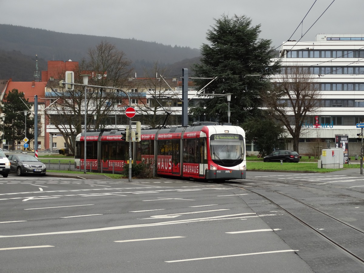 RNV Bombardier Variobahn (RNV6) 4132 am 10.01.15 in Heidelberg