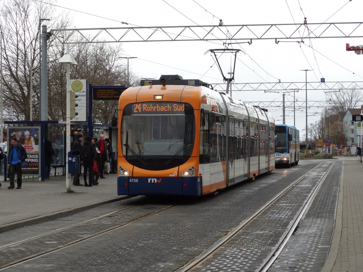 RNV Bombardier Variobahn (RNV6) 4156 am 10.01.15 in Heidelberg