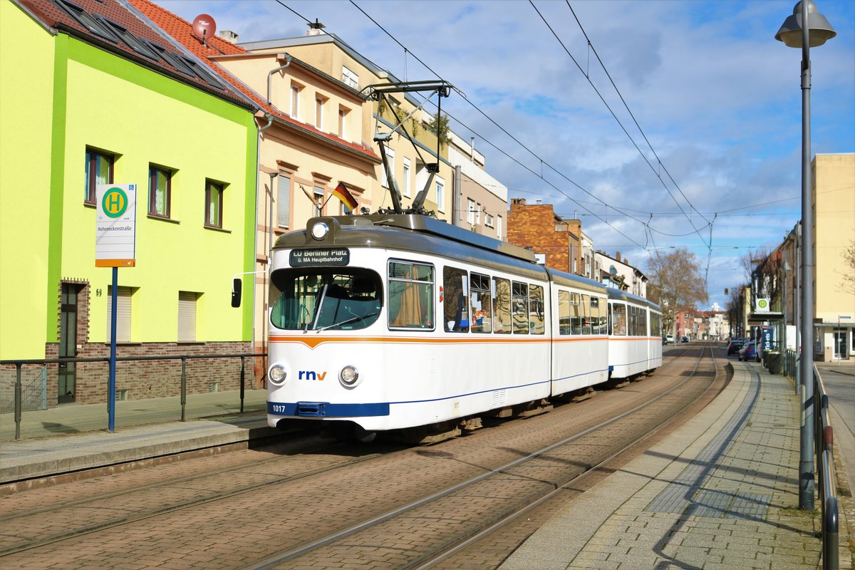 RNV Düwag Hängerzug 1017+1057 am 01.03.20 in Ludwigshafen bei einer Sonderfahrt