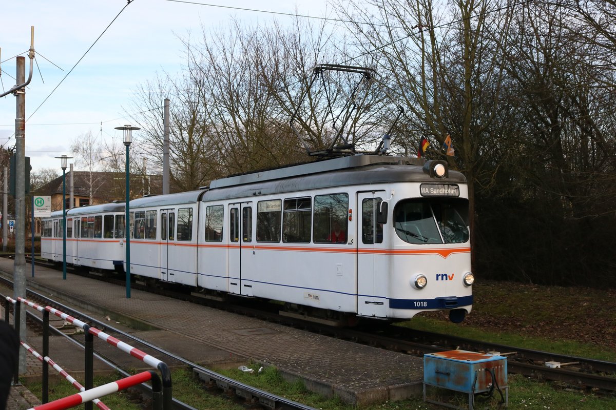 RNV Düwag Hängerzug 1018+1058 am 01.03.20 in Mannheim bei einer Sonderfahrt