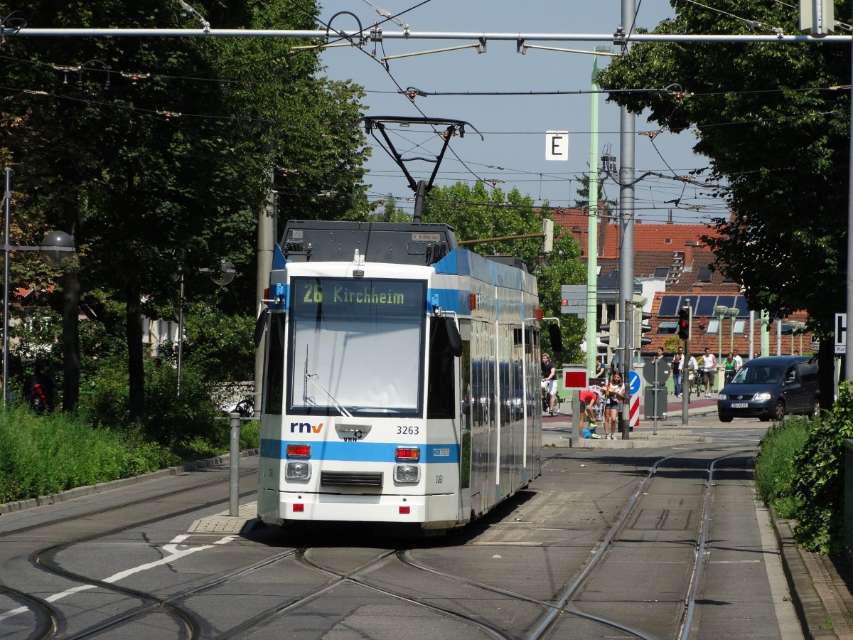 RNV MGT6D Wagen 3263 steht am 25.07.14 in Heidelberg 