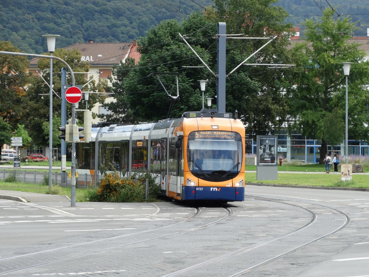 RNV Variobahn 4157 am 30.08.14 in Heidelberg auf der Linie 5 
