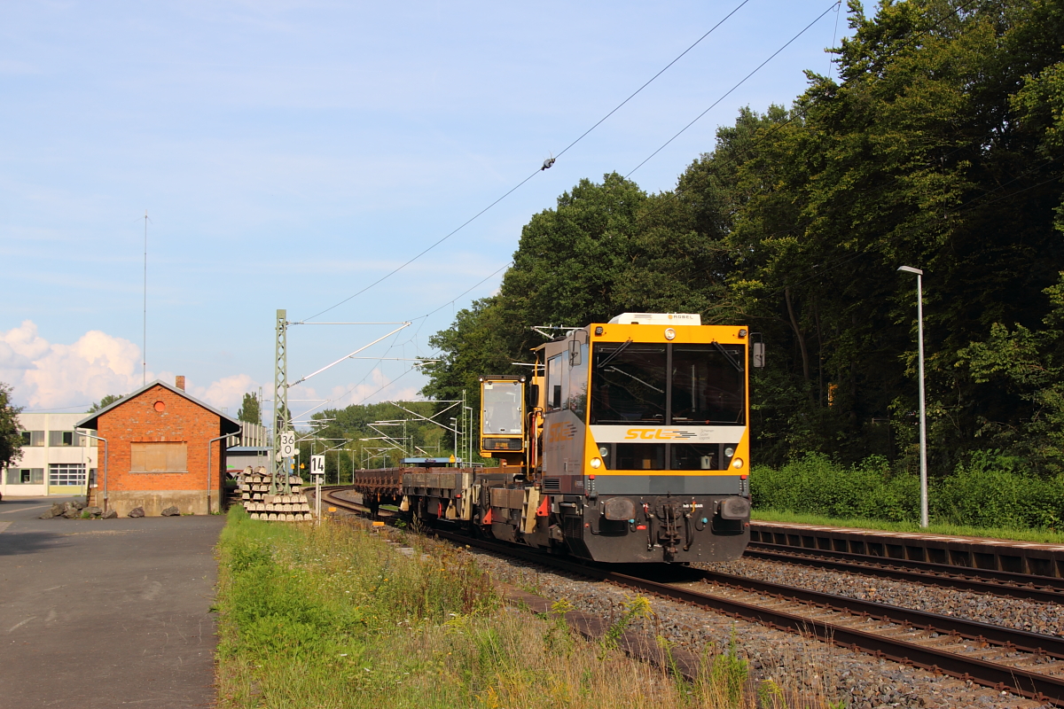 Robel 54.22 Gleiskraftwagen SGL in Michelau/ Oberfranken am 16.08.2017.