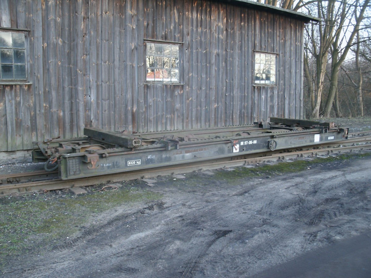 Rollwagen 97-06-88,am 25.Februar 2014,in Putbus.