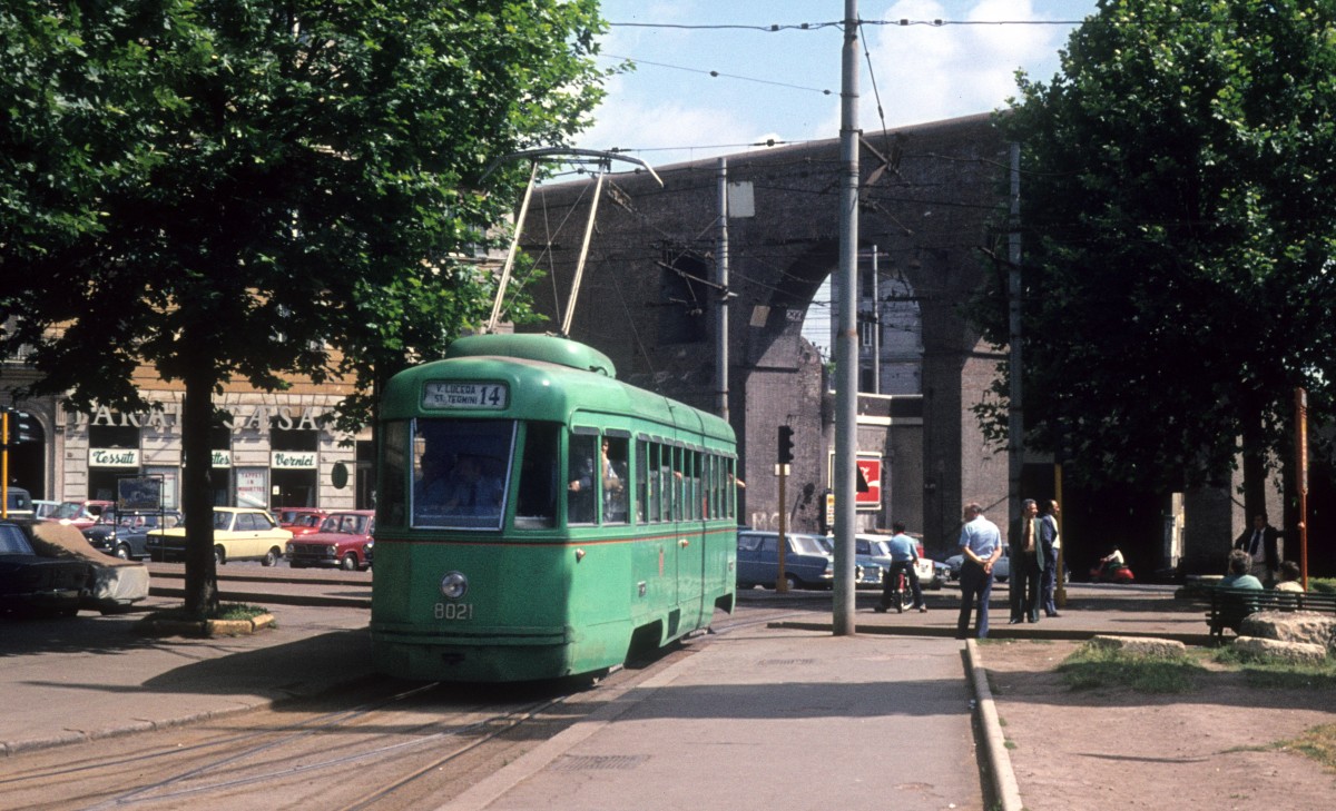 Roma / Rom ATAC SL 14 (Tw 8021) Porta Maggiore am 18. Juni 1975.