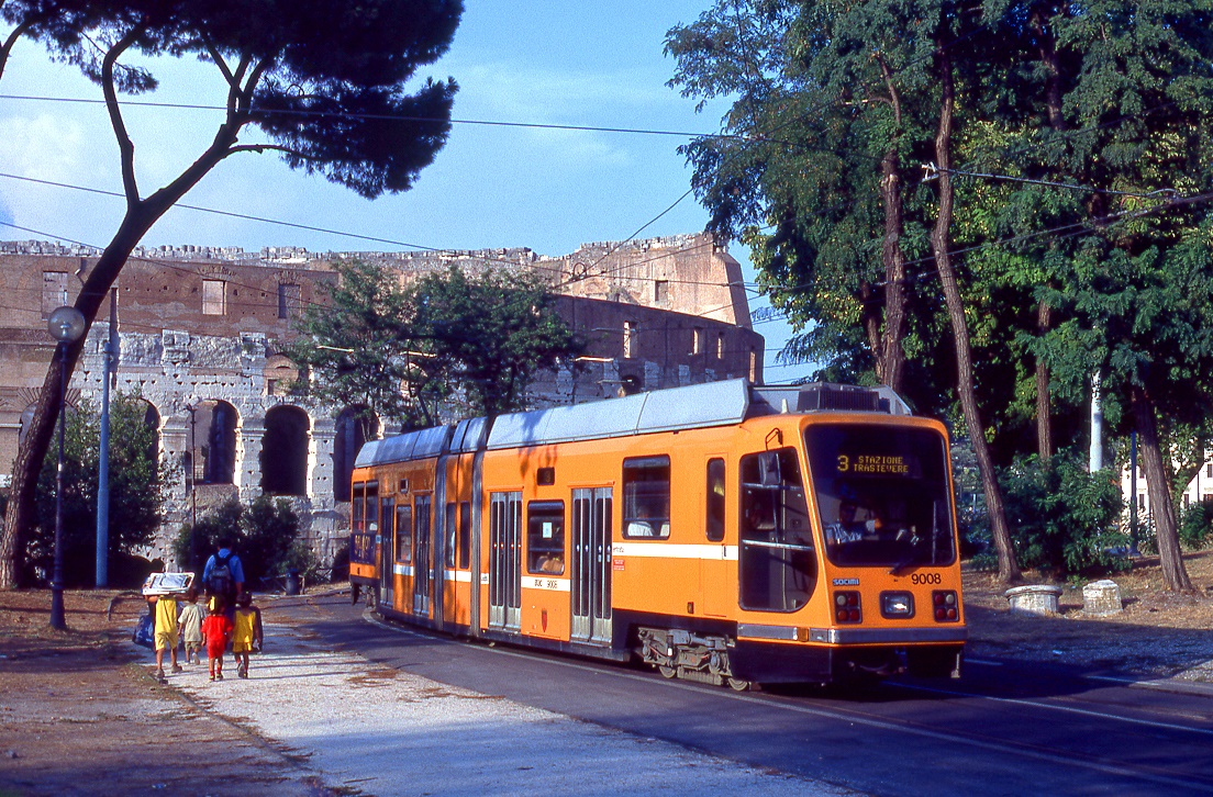 Roma 9008, Via del Parco del Celio, 27.08.2001.