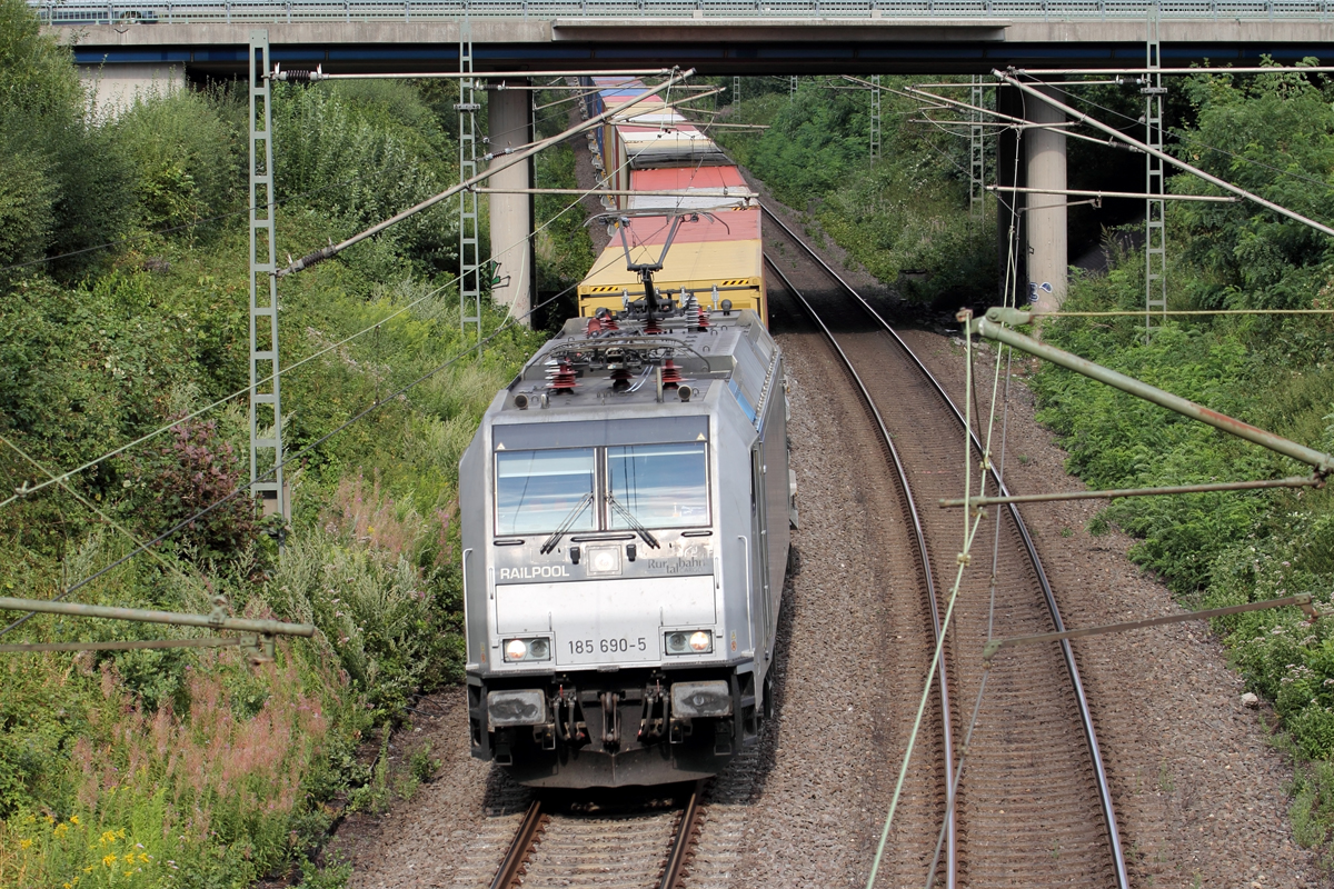 RP 185 690-5 auf der Hamm-Osterfelder Strecke in Recklinghausen 1.8.2019
