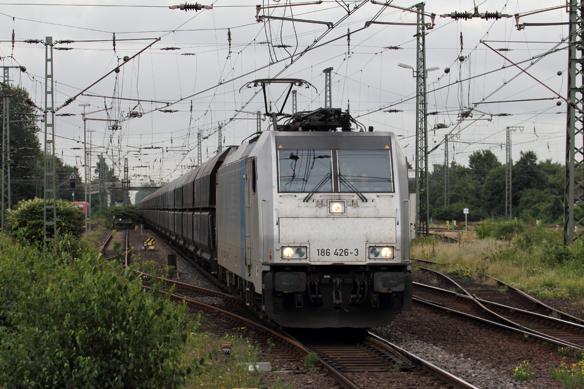 RP 186 426-3 unterwegs für LTE durchfährt Emmerich 18.8.2017