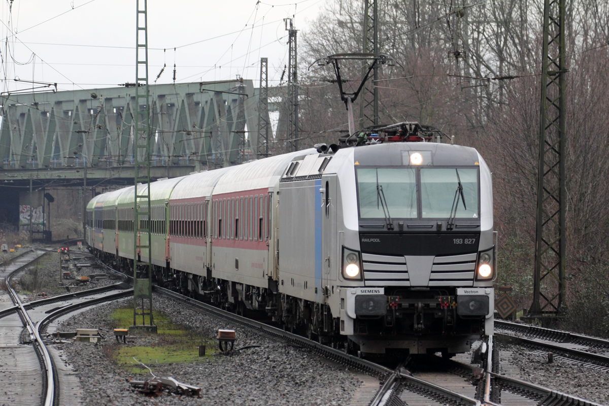 RP 193 827 unterwegs für Flixtrain mit FLX 1802 nach Hamburg-Altona in Recklinghausen-Süd 4.1.2019