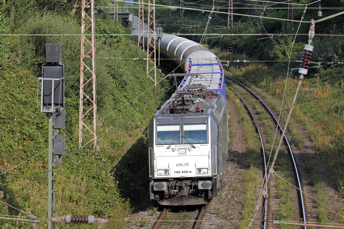 Rpool 186 459-4 unterwegs für Lineas auf der Hamm-Osterfelder Strecke in Recklinghausen 8.9.2021