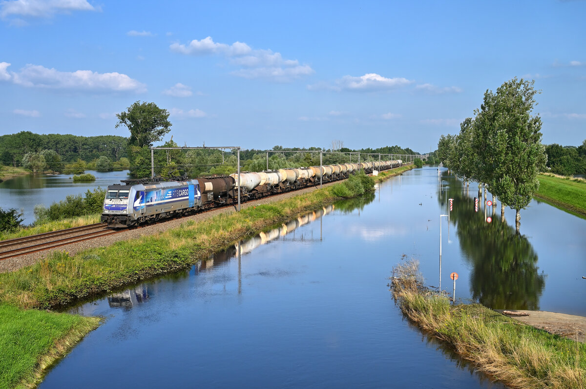 RTB CARGO 186 426 @ Schulen (BE), 22.07.2021, 41588: Schwerte (Ruhr) > Gent-Zeehaven