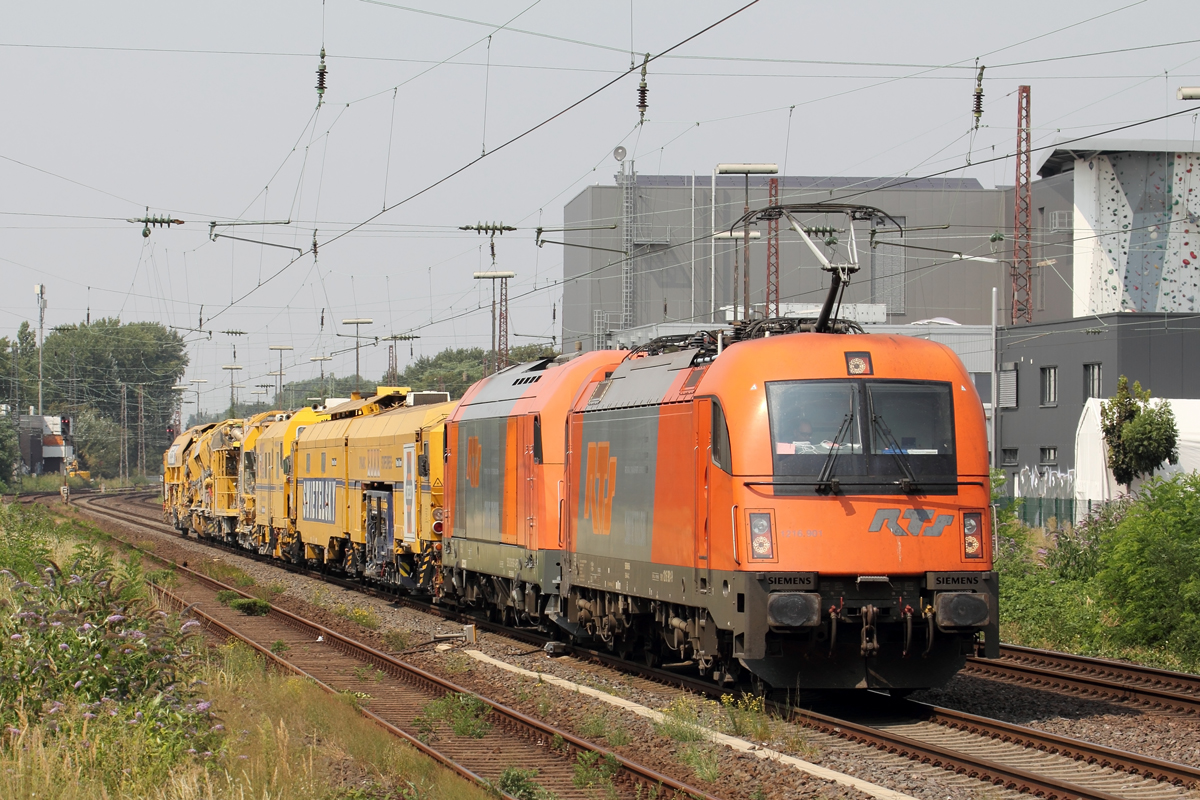RTS 1216 901 mit 2016 906-7 in Hilden 11.8.2020