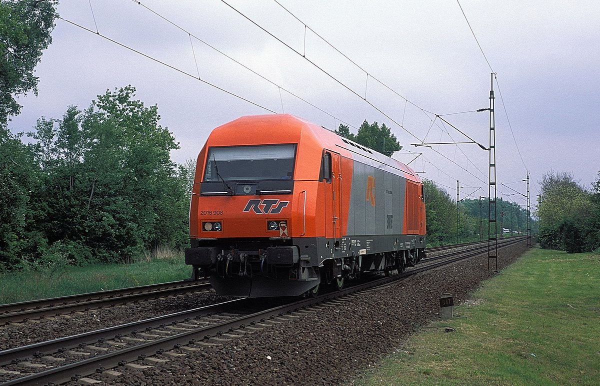 RTS 2016 908  bei Komarom  02.05.17