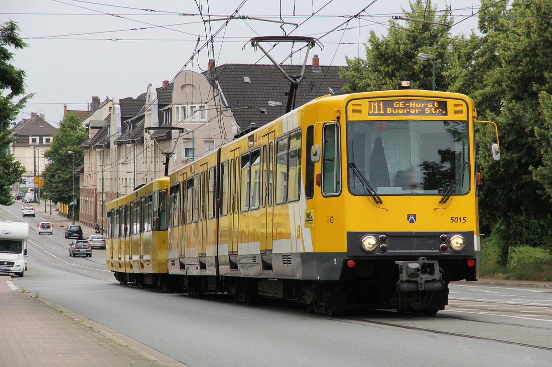 Ruhrbahn 5015 + 5127 // Essen // 3. Juli 2021
