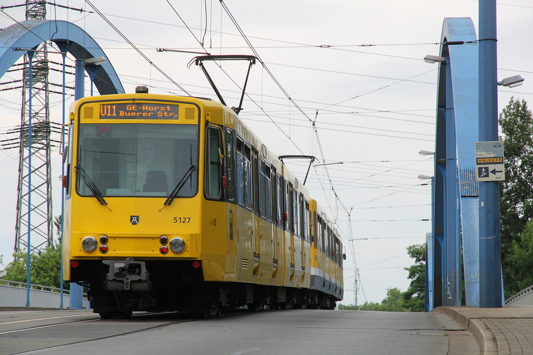 Ruhrbahn 5127 + 5015 // Essen // 3. Juli 2021
