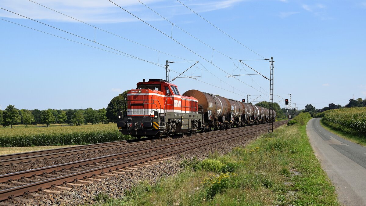 RVM 55 (4185 025) mit Kesselwagenzug in Richtung Osnabrück (- Lingen-Holthausen) (Bohmte-Stirpe, 24.08.2022).