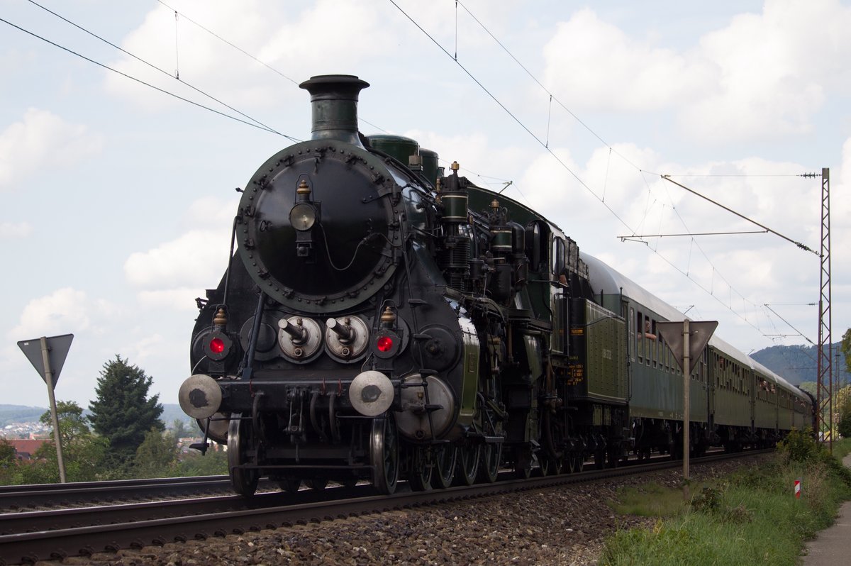 S 3/6 3673 (18 478) des Bayerischen Eisenbahn Museum Nördlingen unterwegs zu den Märklintagen in Göppingen auf der Filstalbahn zwischen Kuchen und Gingen(Fils) am 14. September 2019 