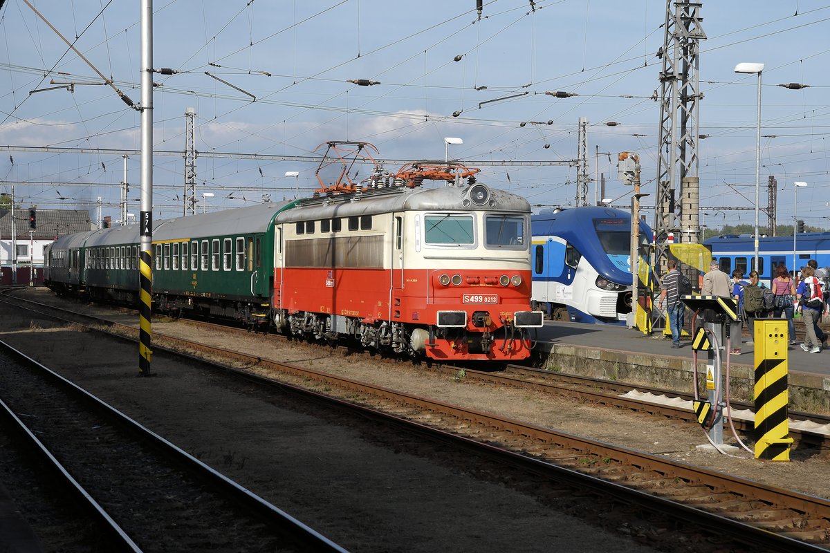 S 499 0213 (242 214) am 24.09.16 in Cheb/Eger