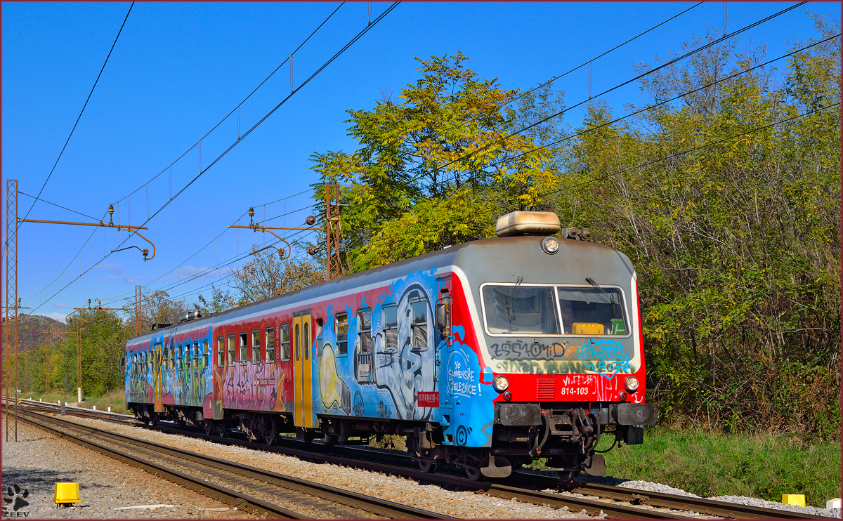 S 814-103 fhrt durch Maribor-Tabor Rictung Poljčane. /18.10.2013