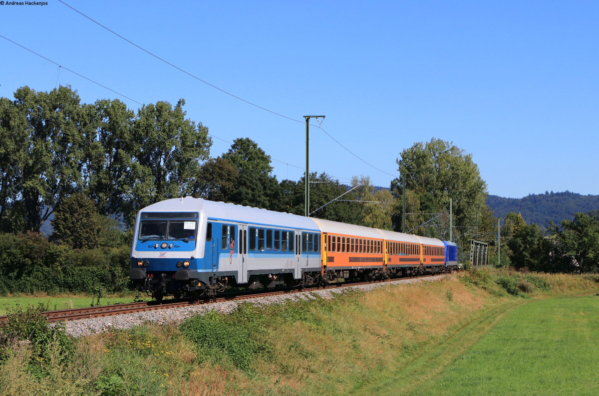 S 88373 (Waldkirch-Freiburg(Brsg)Hbf) mit Schublok 146 520-2 bei Denzlingen 23.9.21 Mehrere Grafitis wurden entfernt