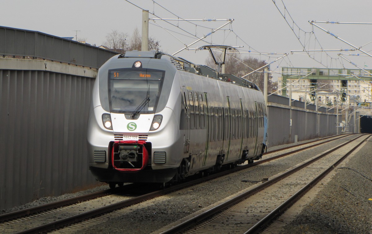 S-Bahn Mitteldeutschland 1442 105 als S 37127 (S1) von Leipzig Miltitzer Allee nach Wurzen, am 20.02.2014 in Leipzig MDR.