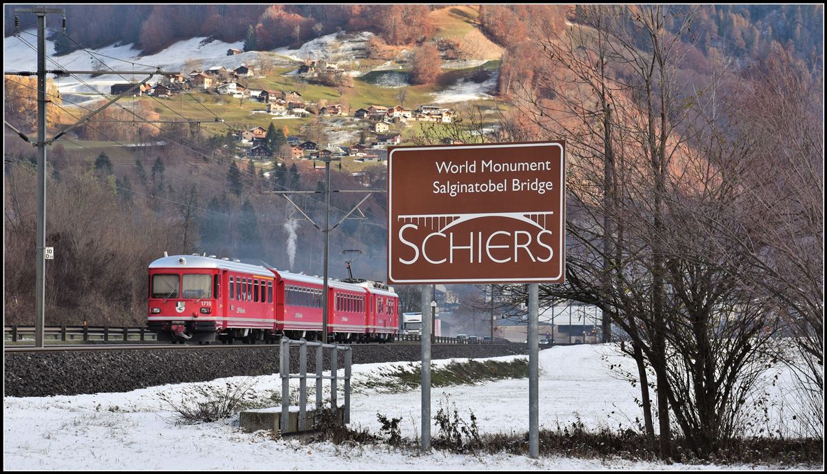 S1 1514 mit Be 4/4 515/ABt1715 zwischen Grüsch und Schiers. Die Salginatobelbrücke befindet sich in Pusserein auf dem Weg nach Schuders. (22.11.2018)