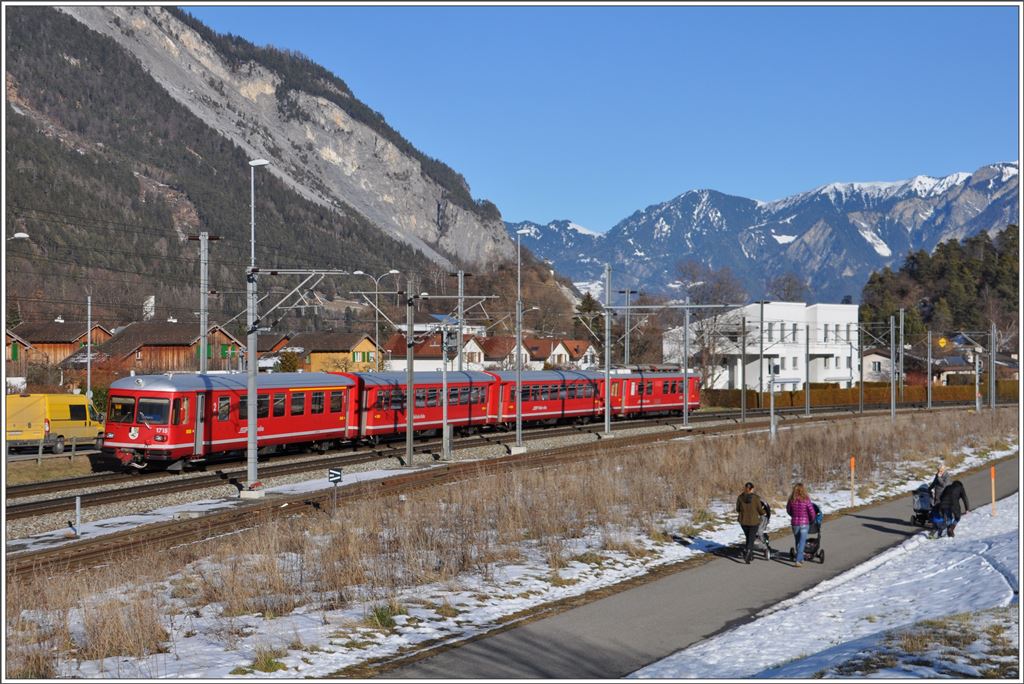 S1 1518 bei Ems Werk. (26.01.2016)