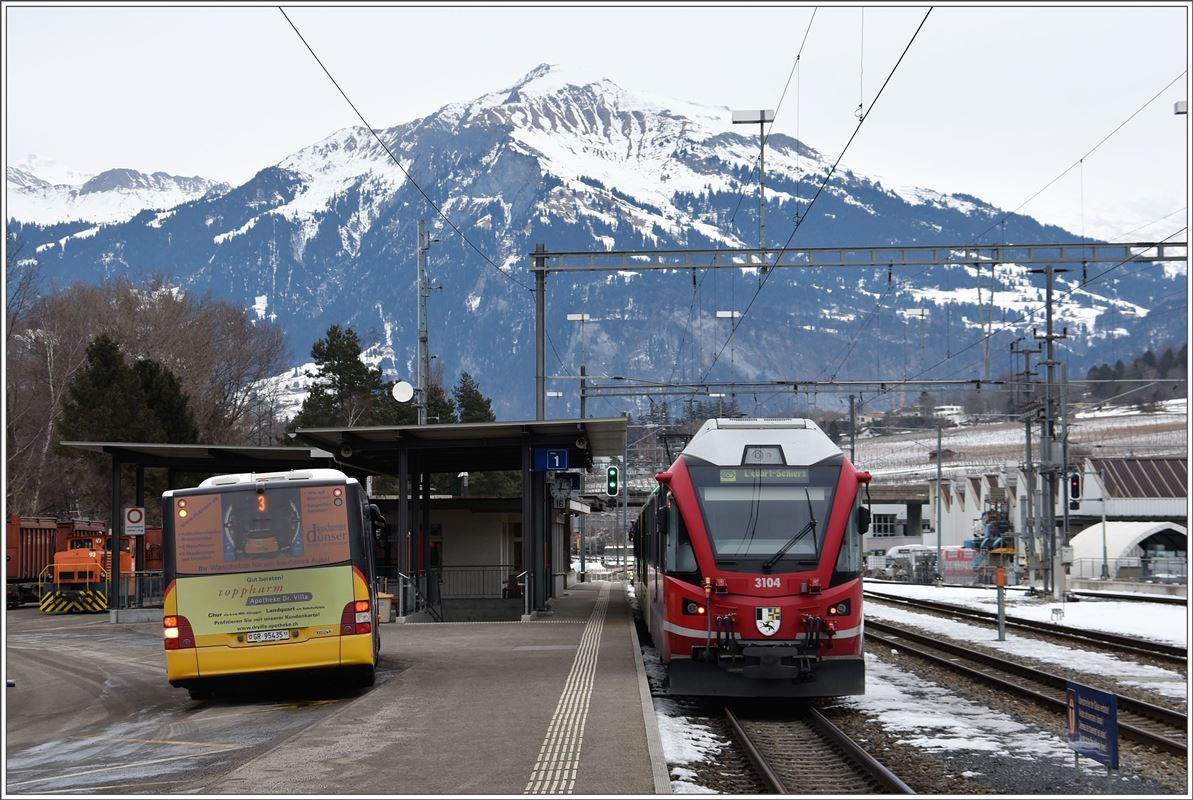 S1 1518 mit ABe 4/16 3104 nach Schiers in Untervaz-Trimmis. (30.01.2017)