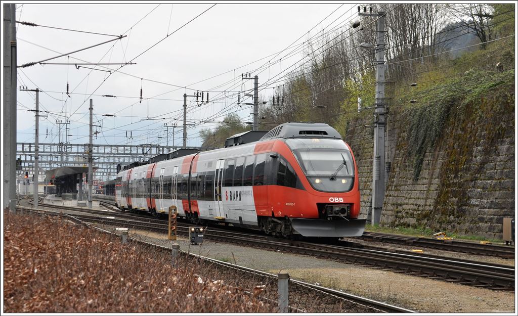 S1 5623 mit 4024 027-7 nach Bludenz verlässt Feldkirch. (09.04.2016)