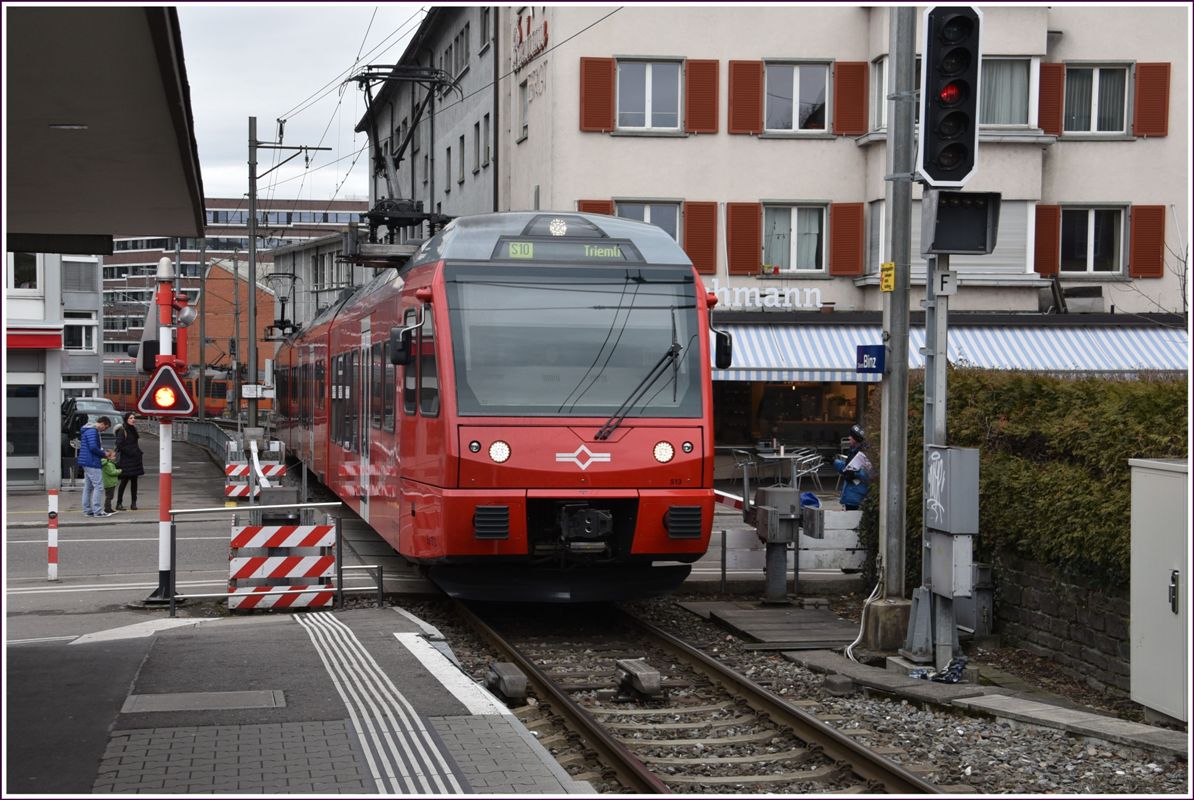 S10 bei der Haltestelle Binz. (01.03.2017)