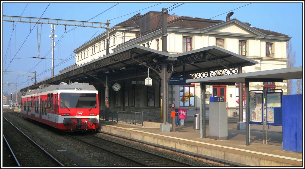 S25 BDeh 3/6 25 nach Rorschach Hafen in Rorschach. (14.03.2014)