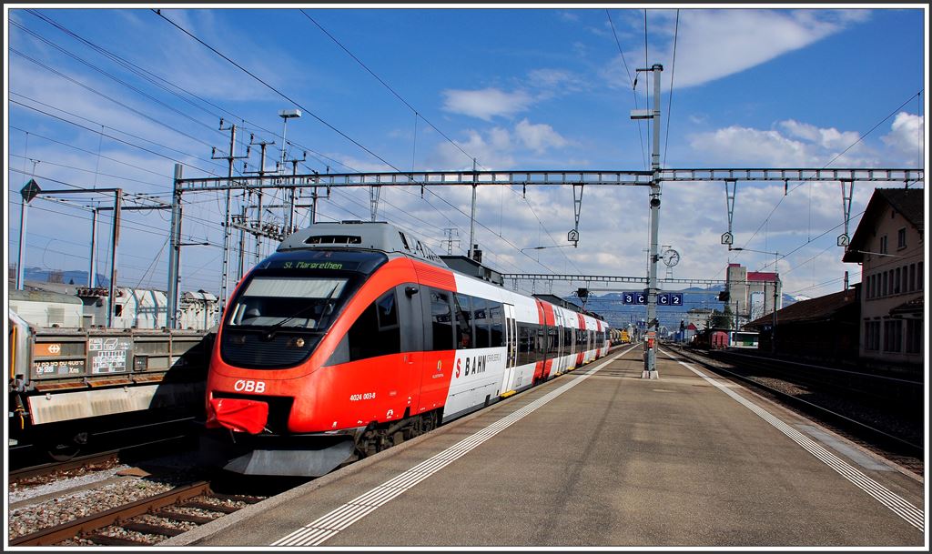 S3 5767 4024.003-8 aus Bregenz erreicht St.Margrethen. (24.03.2015)
