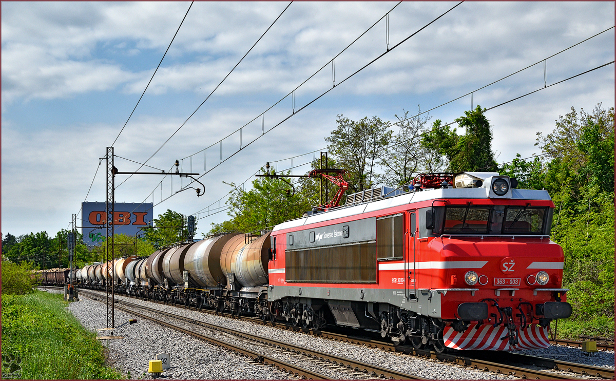 SŽ 363-003 zieht Güterzug durch Maribor-Tabor Richtung Norden. /5.5.2016