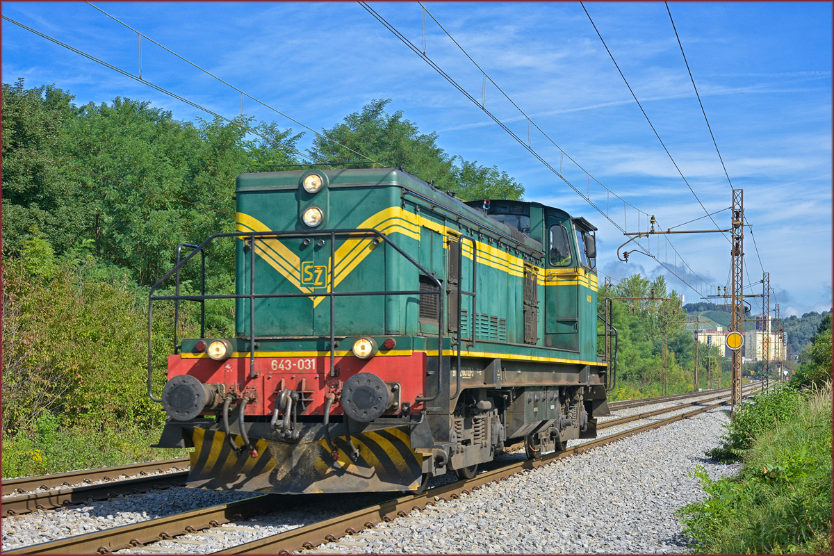 SŽ 643-031 fährt als Lokzug durch Maribor-Tabor Richtung Tezno VBF. /10.9.2019