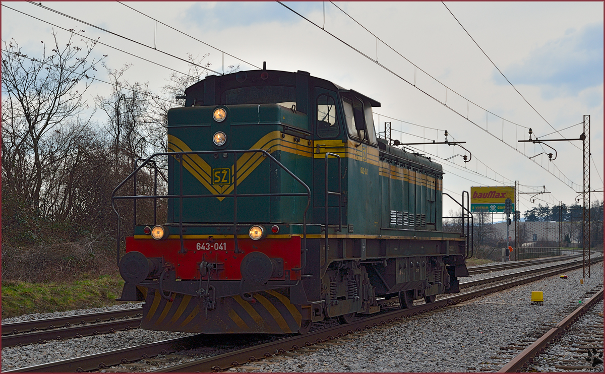 SŽ 643-041 fährt als Lokzug durch Maribor-Tabor Richtung Studenci. /5.3.2014