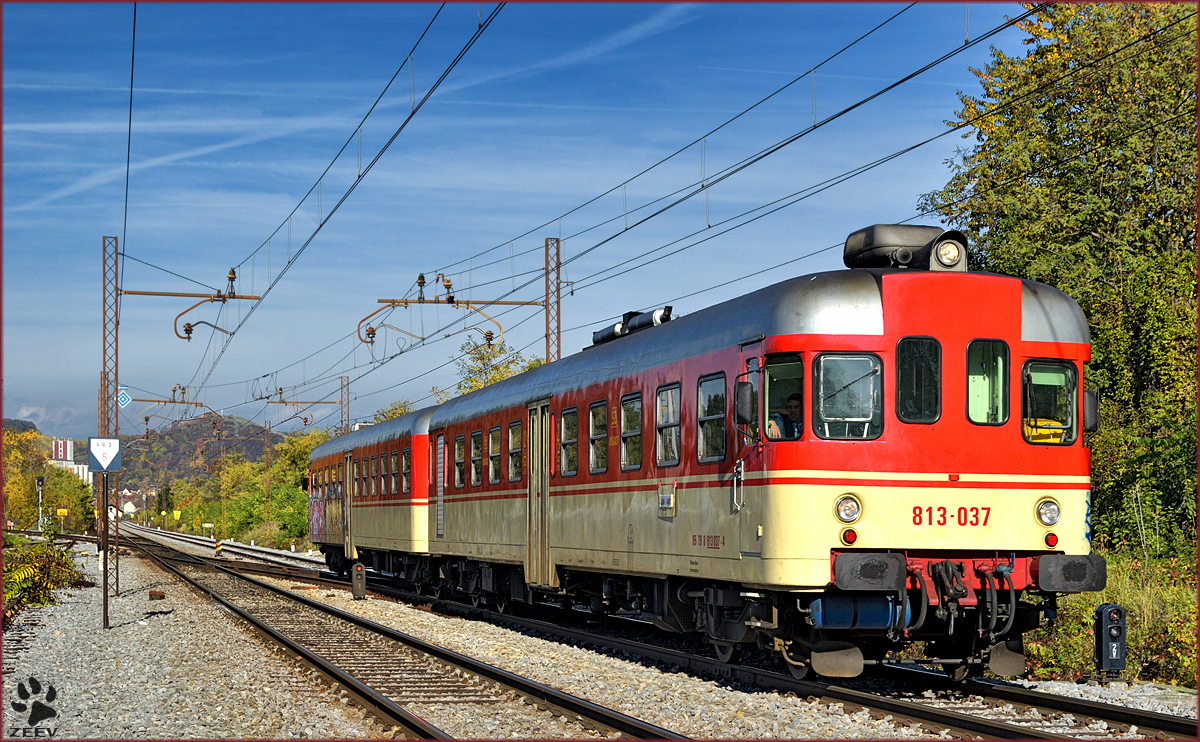 SŽ 813-037 fährt durch Maribor-Tabor Richtung Ormož. /29.10.2016
