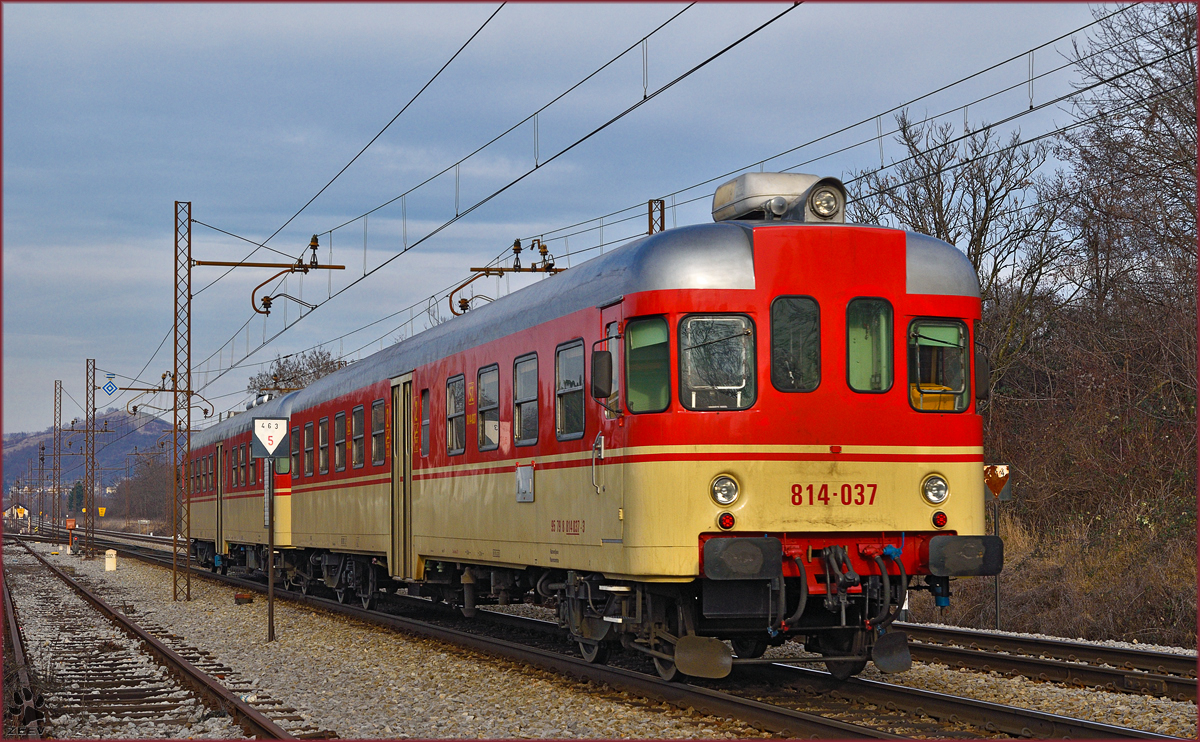 SŽ 814-037 fährt durch Maribor-Tabor Richtung Maribor HBF. /20.1.2016